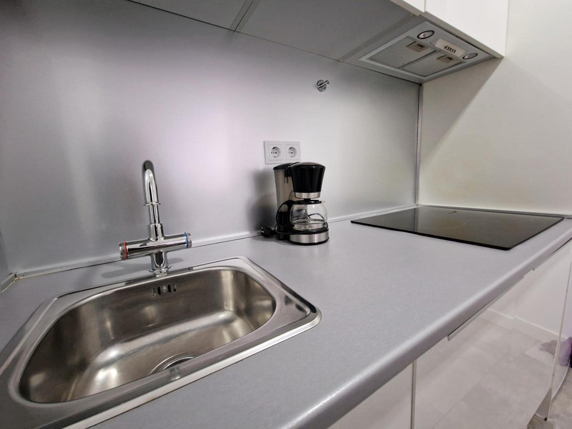 דירות מדריד San Buenaventura Vistillas Apartamento Para Dos מראה חיצוני תמונה